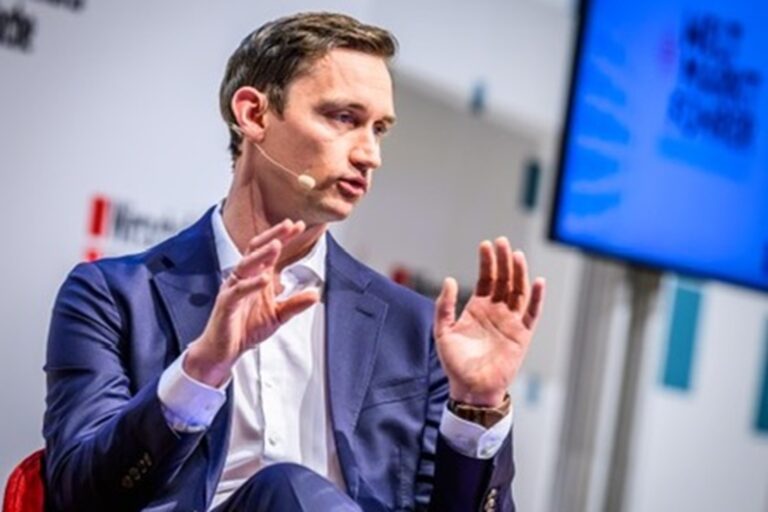 Prof. Dr. Nagy Discusses the Quantum Revolution at the World Market Leader Innovation Day